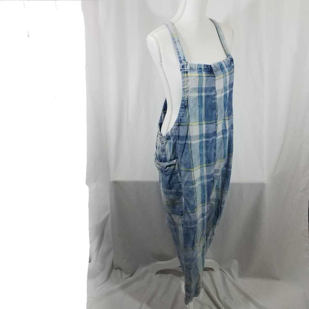 BDG Plaid Crop Overalls S